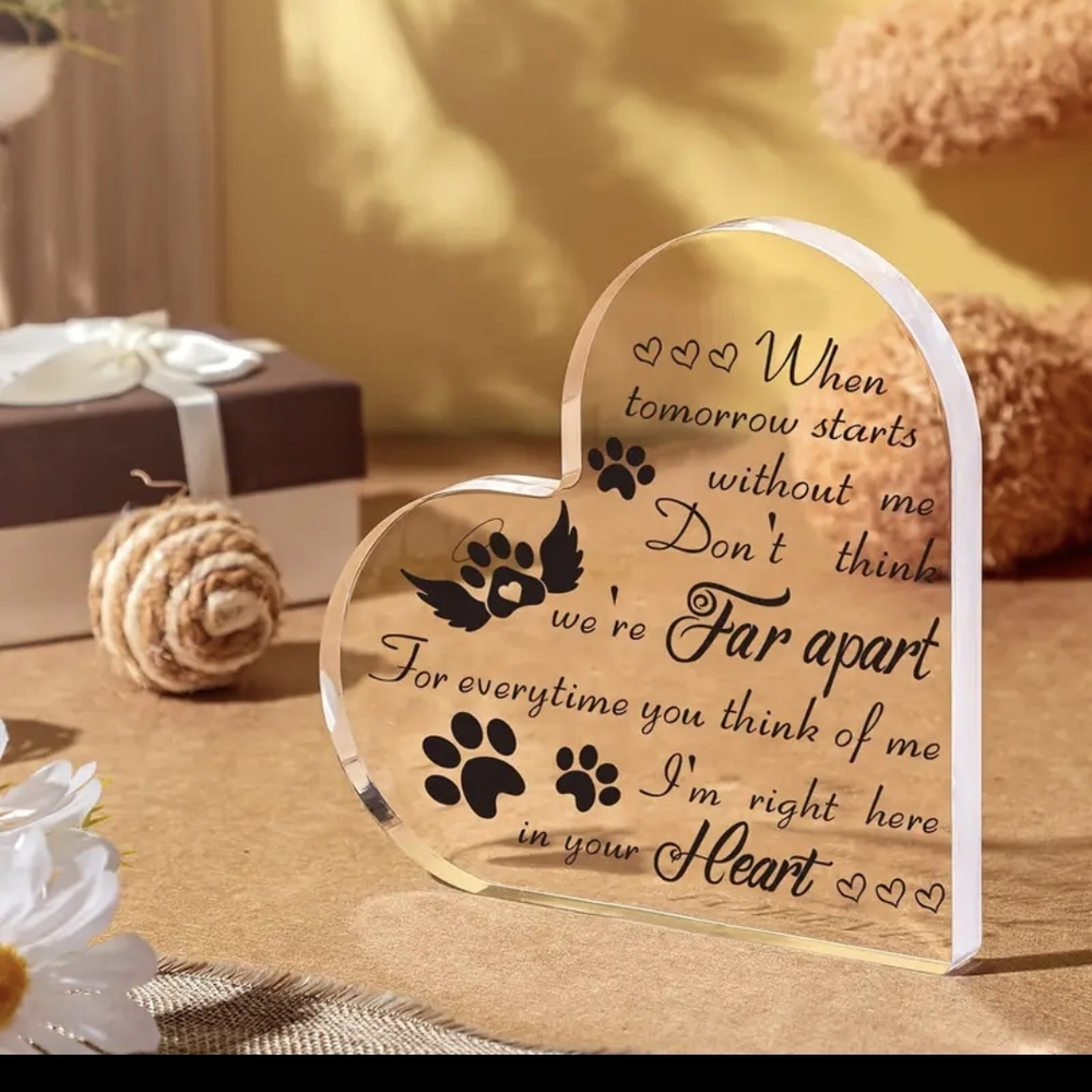 Acrylic Heart-Shaped Acrylic Pet Memorial Keepsake